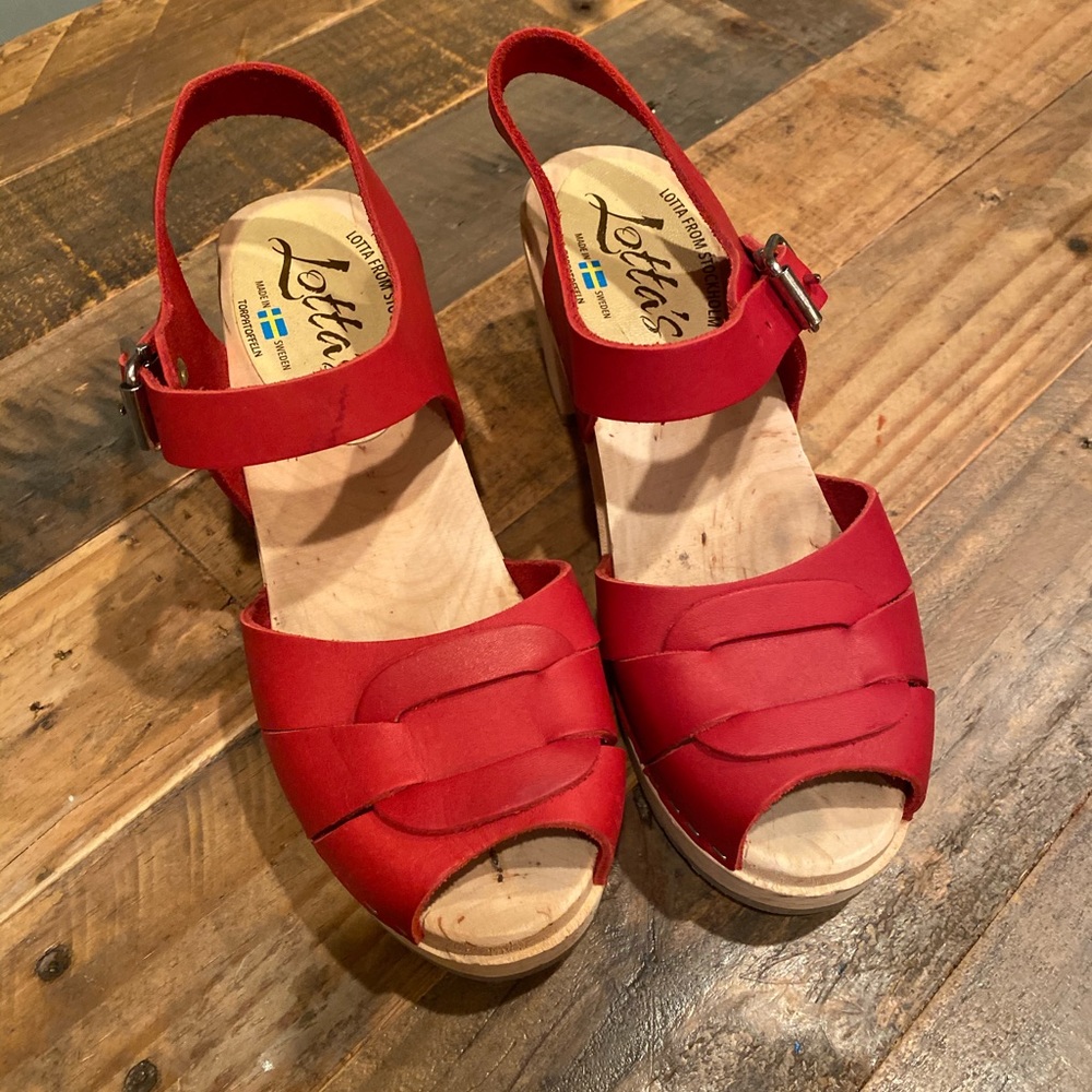 Lotta from Stockholm clogs